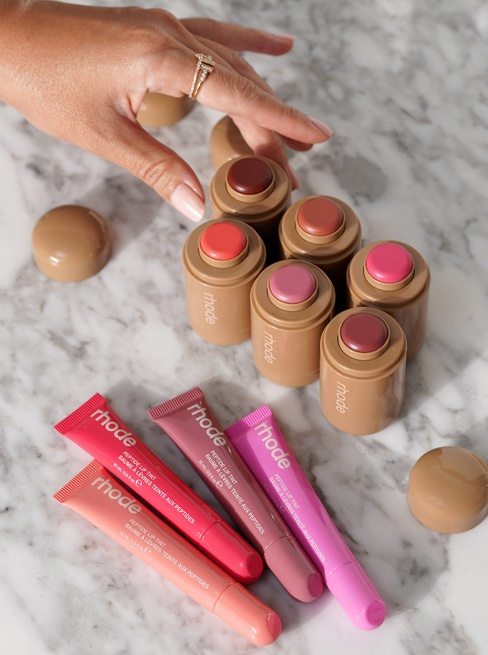 rhode グロス3個+グロス6本セットおまとめ買い rhode グロス3個+ rhode グロス3個+グロス6本セットおまとめ買い rhode グロス3個+